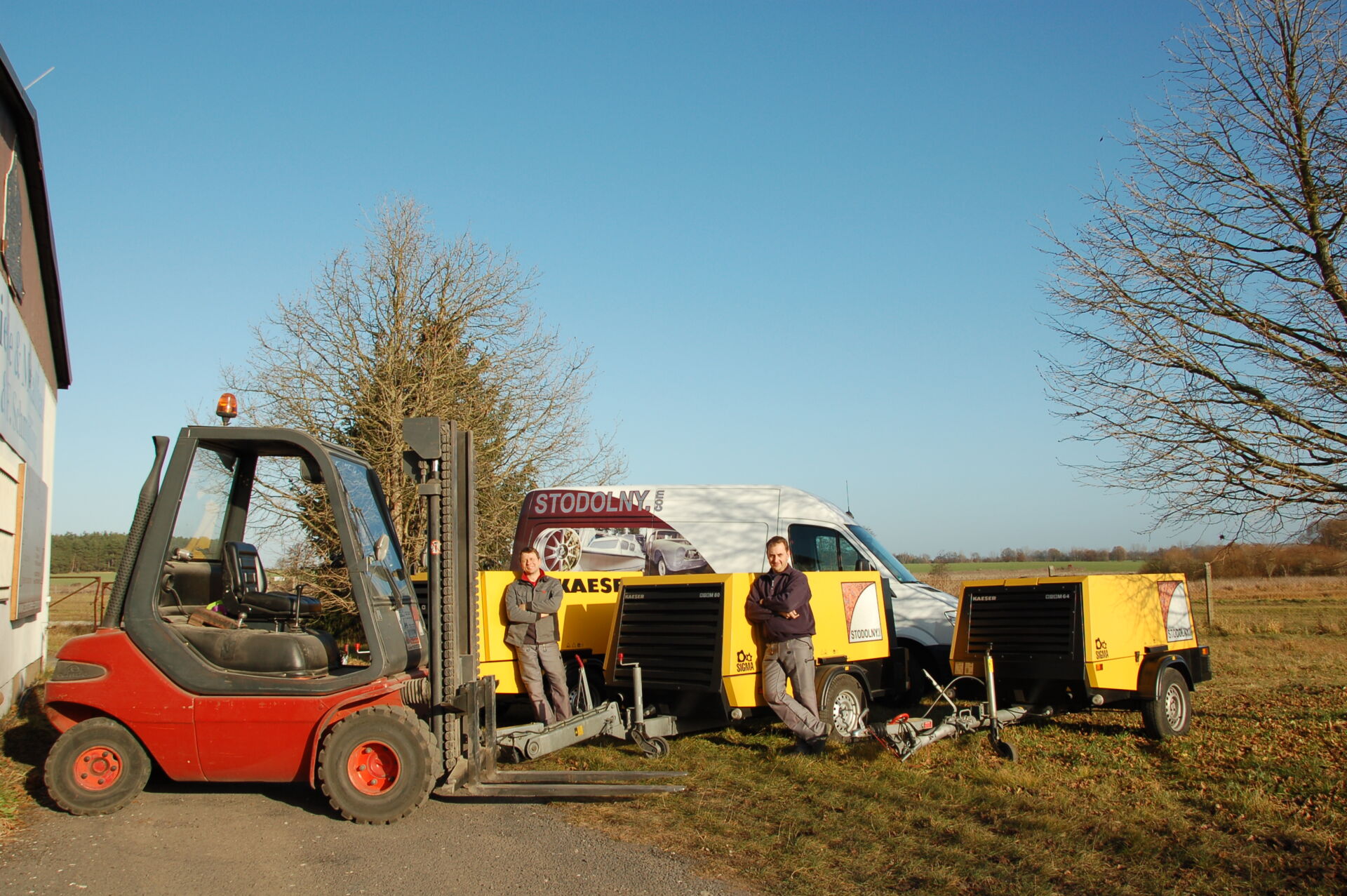  Metallstruktur nach Strahlbearbeitung mit matter Oberfläche